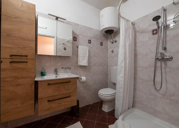 Orange 29 Ρόβινι