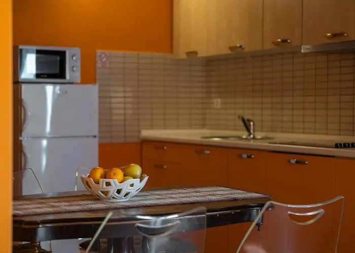 Διαμέρισμα Orange 29 *