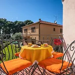 Orange 29 * Rovinj